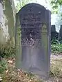 Grabstein der ersten Grabstätte