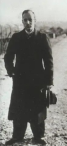 Schwarzweiß Photo von Hans Dietrich Ernst