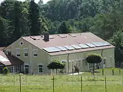 Ehemaliges (renoviertes) Ökonomiegebäude