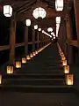Treppe am Abend des 31. Dezembers