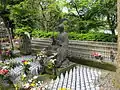 Jizō-Statuen