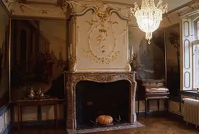 Kaminzimmer