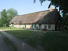 Haus Stamp Querdielenhaus