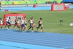 Hamish Carson (hier an viertletzter Position eines 1500-m-Laufs bei Olympia 2016) – ausgeschieden als Zwölfter des zweiten&nbsp;Vorlaufs