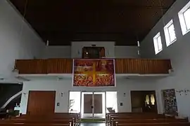 Empore mit Orgel
