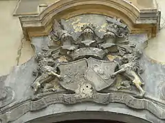 Wappen von Richthofen (L) und von Webern (R)
