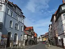 Dingworthstraße, 1728 urkundlich erwähnt, Hauptgeschäftsstraße des Moritzberges