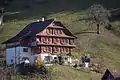 Hist. Haus am Hang in Flüelen