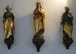 Heilige rechts im Chor