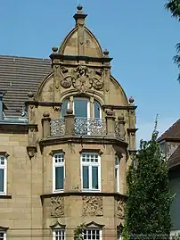 Schmuckvoller Zwerchgiebel