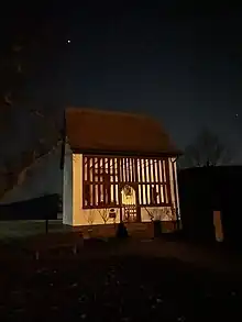 Hochkreuzkapelle bei Nacht