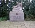 Kriegerdenkmal neben dem Löwentorgebäude