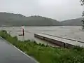 Der Stausee kann keine größeren Wassermassen auffangen.
