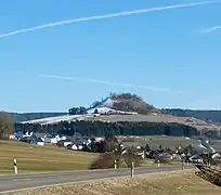 Landschaft auf der Baaralb: Hohenkarpfen (912 m) bei Hausen ob Verena