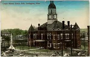 Alte Aufnahme (frühes 20. Jahrhundert) des Holmes County Courthouse in Lexington, seit 1994 im NRHP gelistet