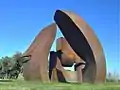 Homenaje a Galileo Galilei (1992). Corten-Stahl. Skulpturenpark im Park Juan Carlos I, Madrid