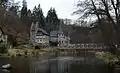 Blick über die Bode zum Hotel