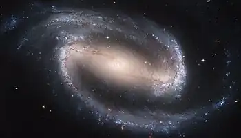 Der zentrale Bereich von NGC 1300 hochaufgelöst  aufgenommen mit der ACS-Kamera des Hubble-Weltraumteleskops