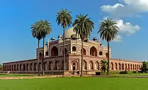 Seitenansicht des Humayun-Mausoleums