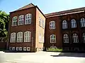 Altbau, Nordflügel vom Schulhof; Nach dem Zweiten Weltkrieg wieder aufgebaut