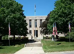 Das Humboldt County Courthouse in Dakota&nbsp;City, gelistet im NRHP Nr. 03000823