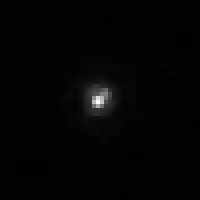Huya und sein Mond, aufgenommen vom Hubble-Weltraumteleskop