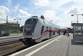 Auf der Linie 56 nach Leipzig Hbf kommen Twindexx-Garnituren zum Einsatz