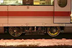 Messradsätze im Dreh­gestell des alten ICE-S-Mittelwagens 801&nbsp;422