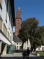 Durchgang Grabengasse zur Terrasse des Hauptgebäudes und dem Innenhof