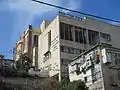 Die nach ihm benannte Imrei Emes-Jeschiwa in Bnei Brak.