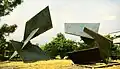 Rolf Nolden "In between the Worlds" 2002, 70mm Stahl, Busan Biennale, Standort Asiad Sculpture Plaza, Busan Südkorea