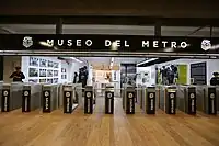 Thematisch gestalteter Eingang zum Museo del Metro in Mexiko-Stadt