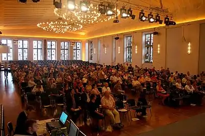 Informationsveranstaltung zum Ausbau des Godorfer Hafens