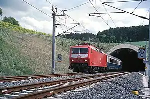 120&nbsp;129 am Nordportal des 1.869 m langen Eichelberg-Tunnels