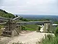 Austritt aus dem Isteinerblock mit Gurtförderer zu den 2 3500&nbsp;m2 Silos
