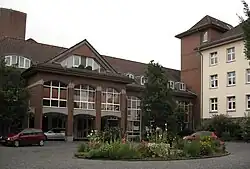 Schulgebäude