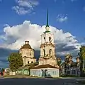 Himmelfahrtskirche und Glockenturm