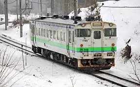 Regionalzug bei Kawabata