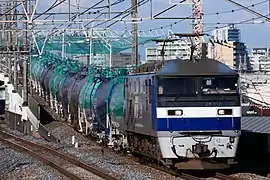 Kesselwagenzug bei Nishi-Urawa