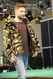 Herrenjacke, camouflage gefärbter, geschorener Rotfuchs, gewendet (2020)