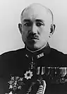 Kusaka Jinichi, Oberbefehlshaber der japanischen Luftstreitkräfte für Rabaul. Er war demnach für die Abwehr der alliierten Luftoffensive gegen den Stützpunkt verantwortlich