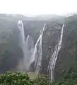 Jog Falls zu Beginn des Monsuns