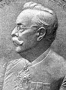 Johannes Schiess (1937–1910), Schweizer Arzt und Förderer der Archäologie in Alexandrien.