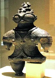 Eine Statuette, Ende der Jōmon-Zeit (1000–400 v.&nbsp;Chr.)