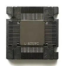 CQFP-Gehäuse eines U80701 mit Träger