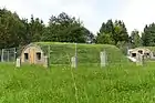 Frauen mussten hier in „Tonflaschenhütten“ schlafen