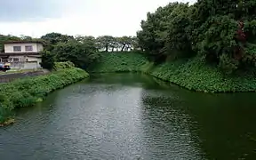 Äußerer Graben am Kajō-Park (霞城公園, Kajō kōen)