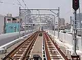 Blick vom Bahnhof Kōjiya in Richtung Keikyū Kamata
