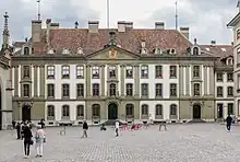 Sitz der Wirtschafts-, Energie- und Umweltdirektion (am Münsterplatz)