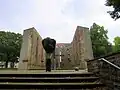 Die Überreste der Stadtkapelle als Mahnmal gegen die Weltkriege